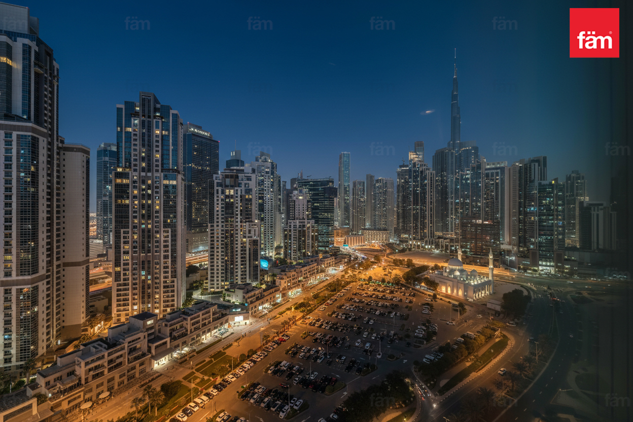 Rare Duplex | Rooftop Pool | High Floor | Vacant