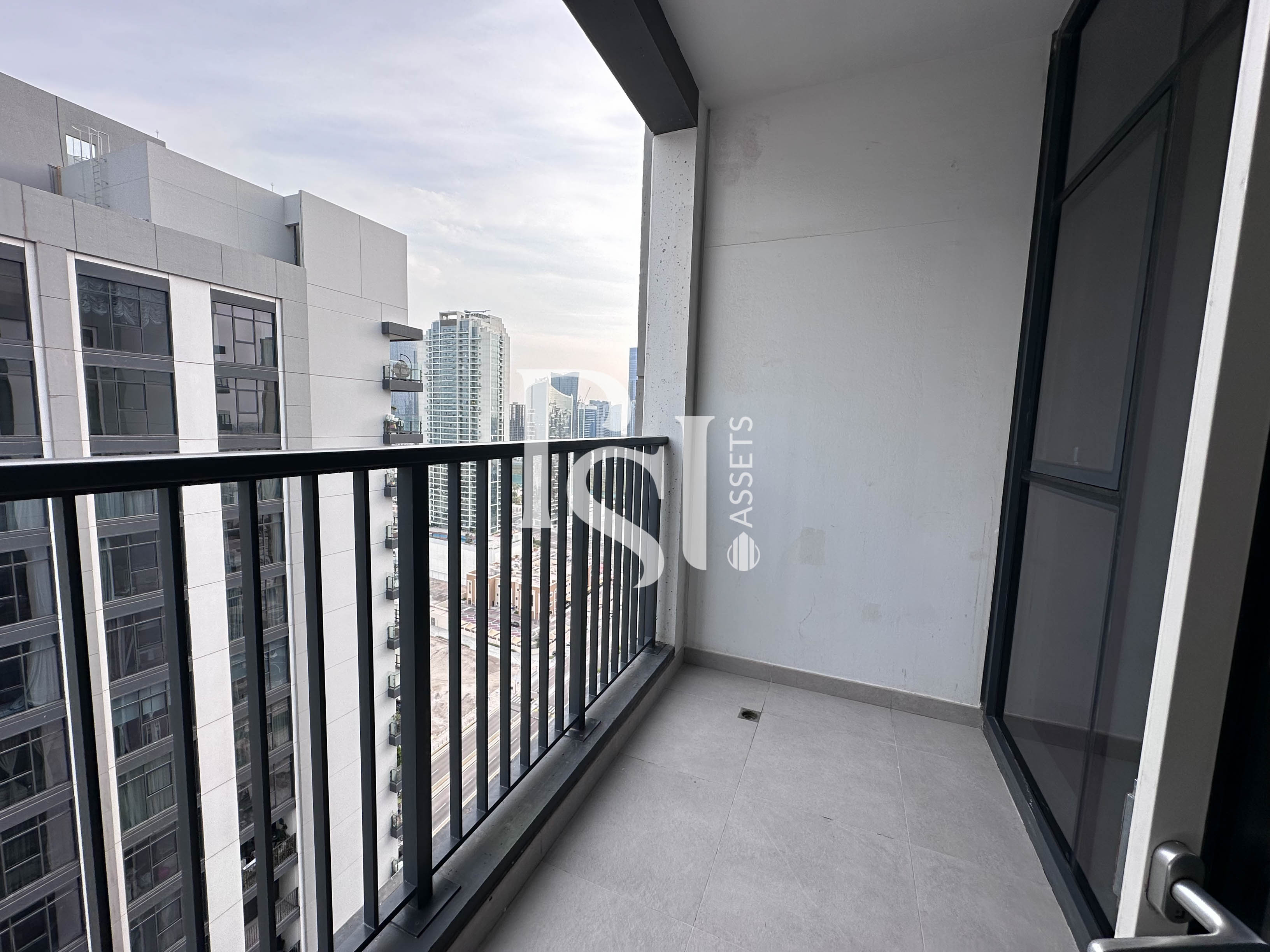 High Floor | Maid Room | Ready to Move