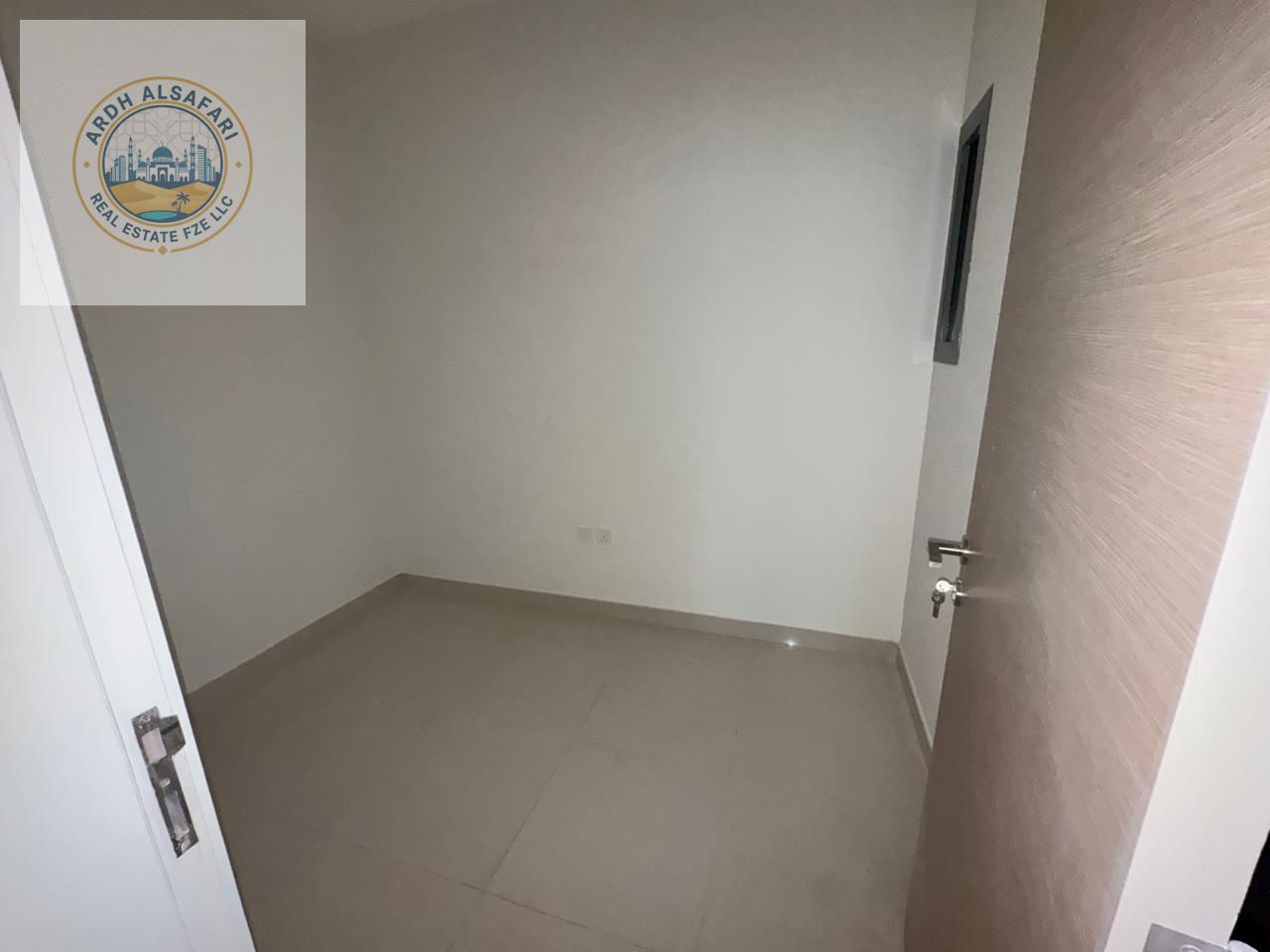 Huge Brand New 3 BHK with Maid Room ,balcony and parking on very reasonable price best opportunity for familys visit it hope you will like