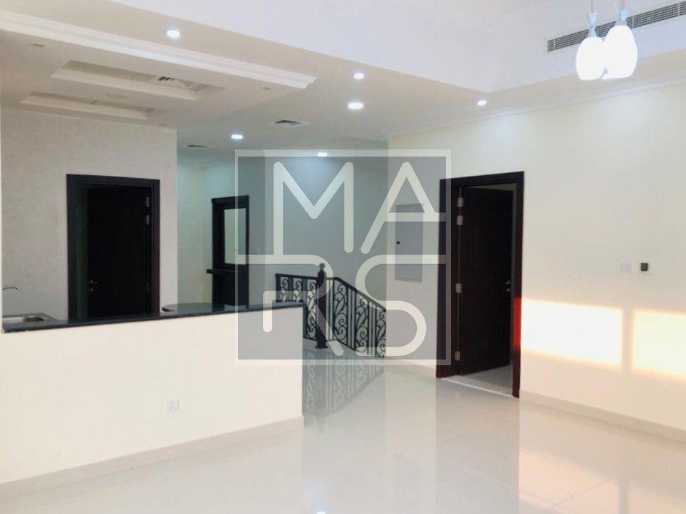 4-Bedroom Villa in Hoshi