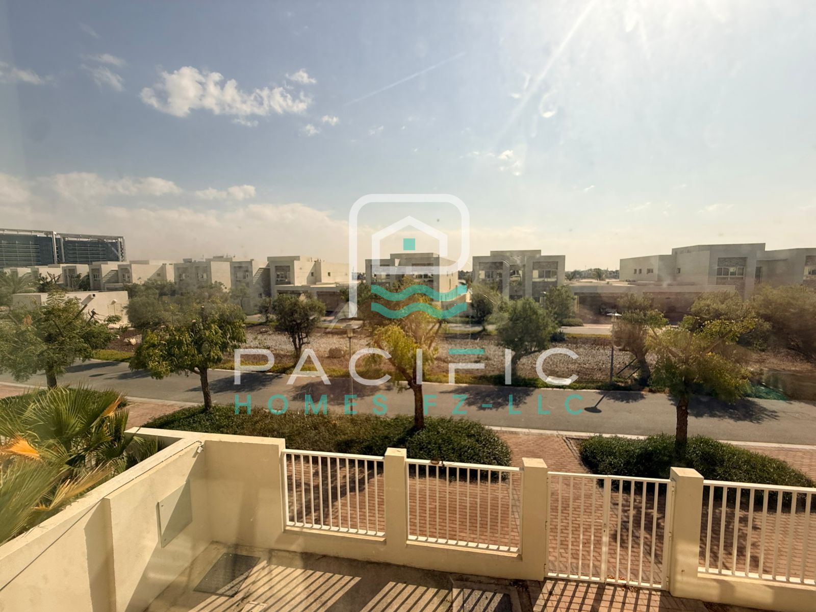 Luxury 4BR Bermuda Villa for Rent | 4,800 Sq. Ft | Second Row Waterfront | Mina Al Arab/Maidroom+driver room