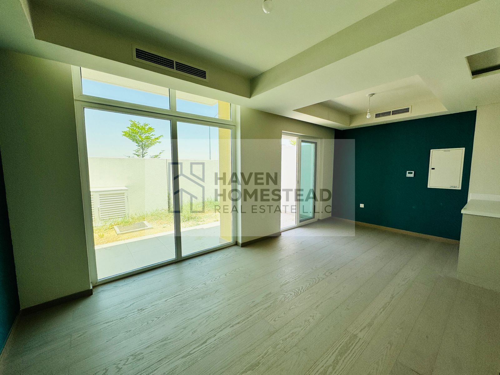 JUST CAVALLI | HUGE TOWNHOUSE | READY TO MOVE