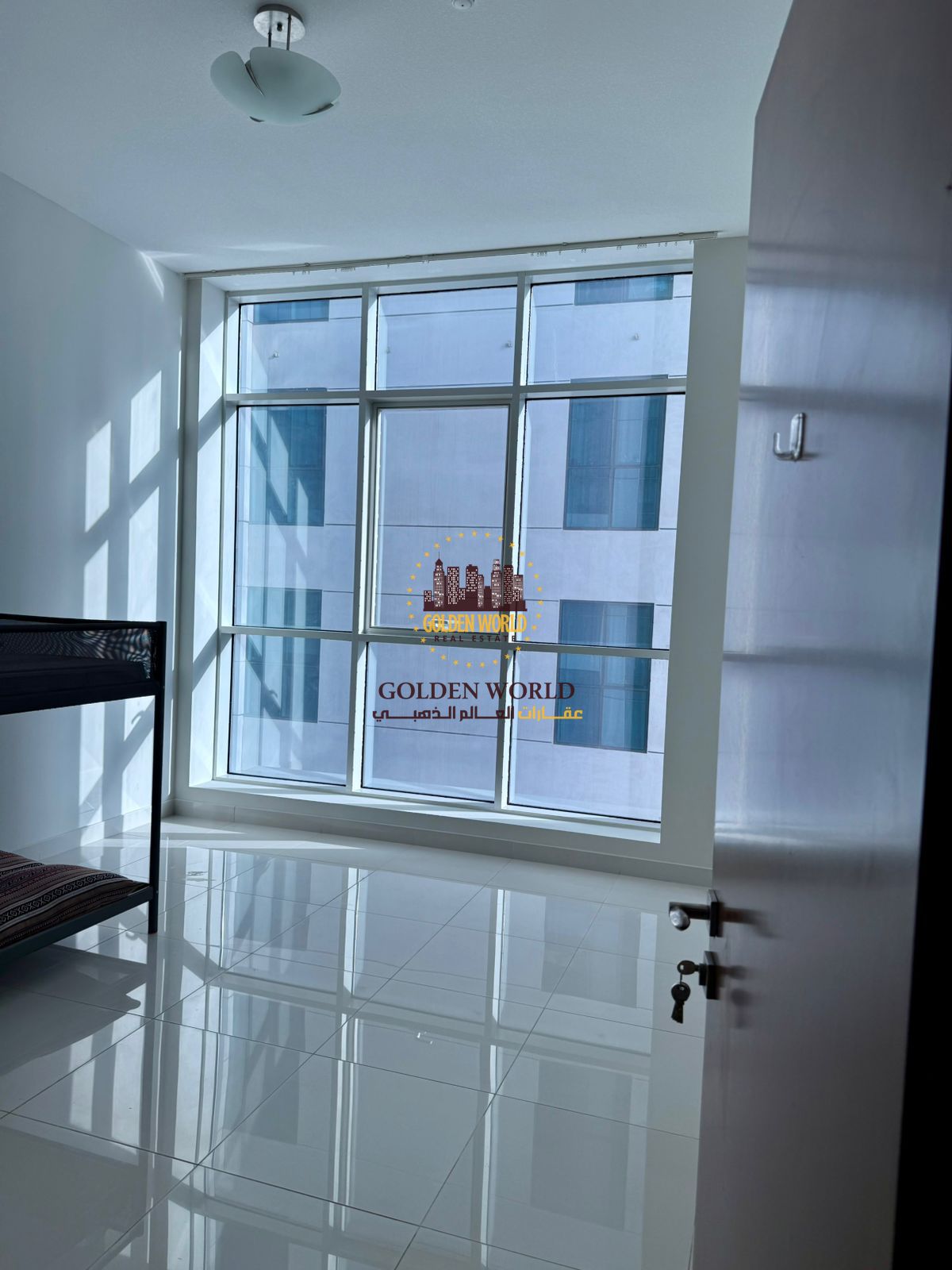 Spacious 2 Bedroom Hall Apartment with Panoramic View, Private Parking and Luxury Finishing in a Prime Location Close to All Services and Transport, C