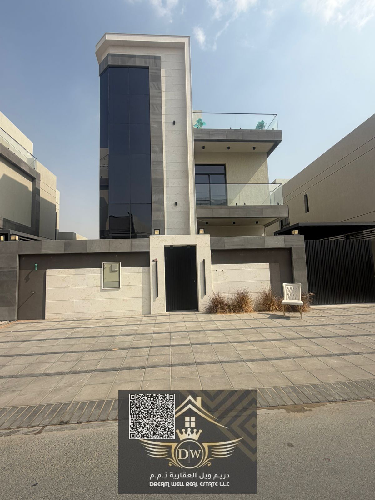 FOUR BEDROOMS AVAILABLE FOR SALE WITH GARDEN AND WITH MAJLIS AND WITH A GOOD PARKING