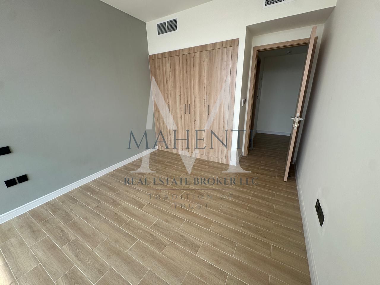 One-Bedroom Townhouse for Rent – Prime Location!