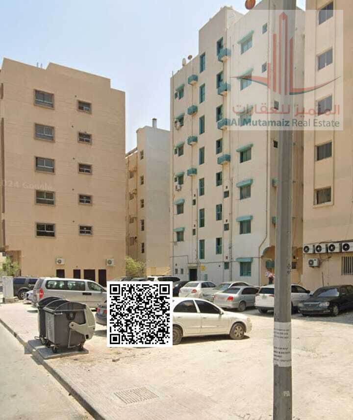 For sale in Ajman, residential/commercial land in Al Nakheel 2, near the Corniche, corner plot, commercial permit G+4, area 3,800 sq ft, asking 1.8M