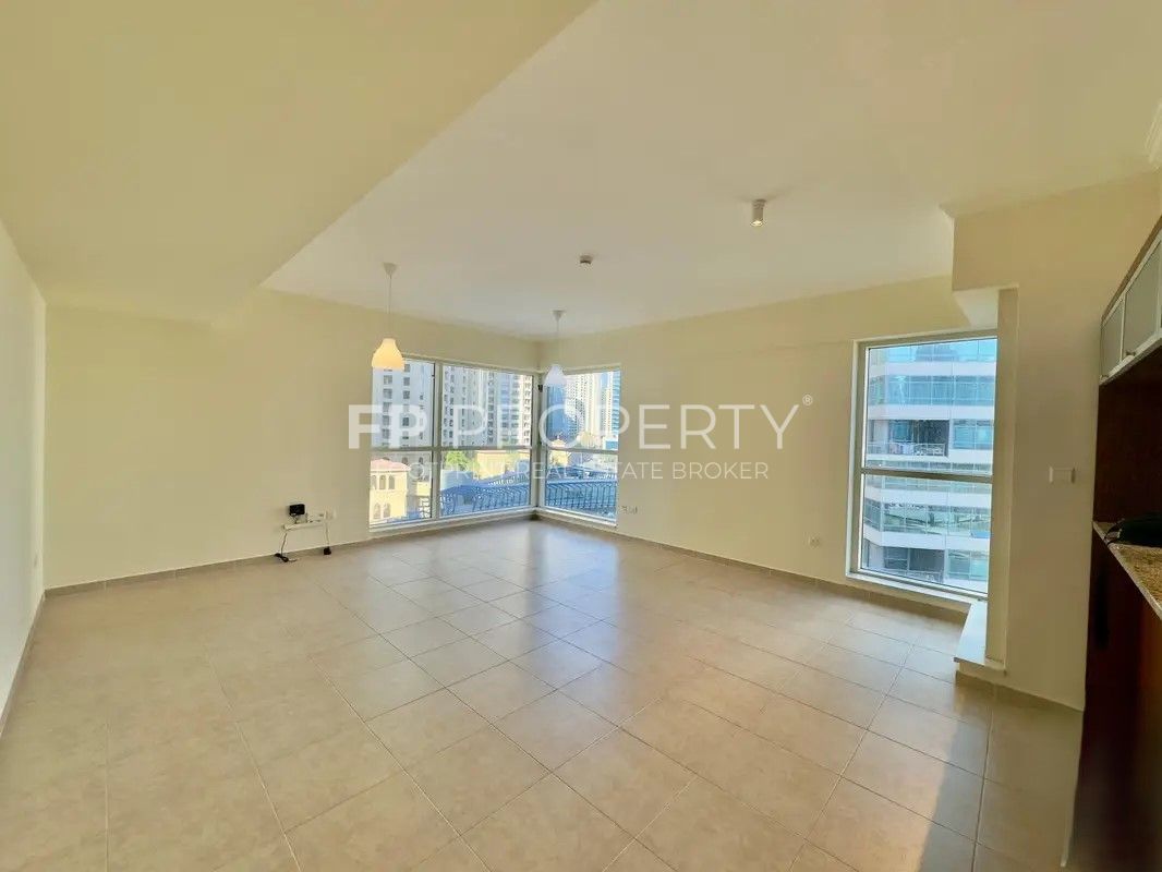 Modern Apartment | Prime Location | Spacious