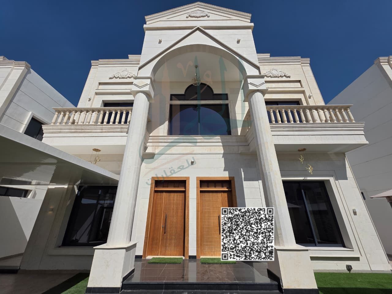 Classic Villa for Sale in Ajman Prime Location | Like New