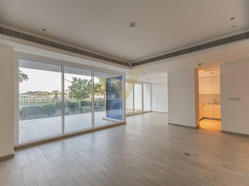 4Bed Duplex | Modern Design | Fully Fitted Kitchen