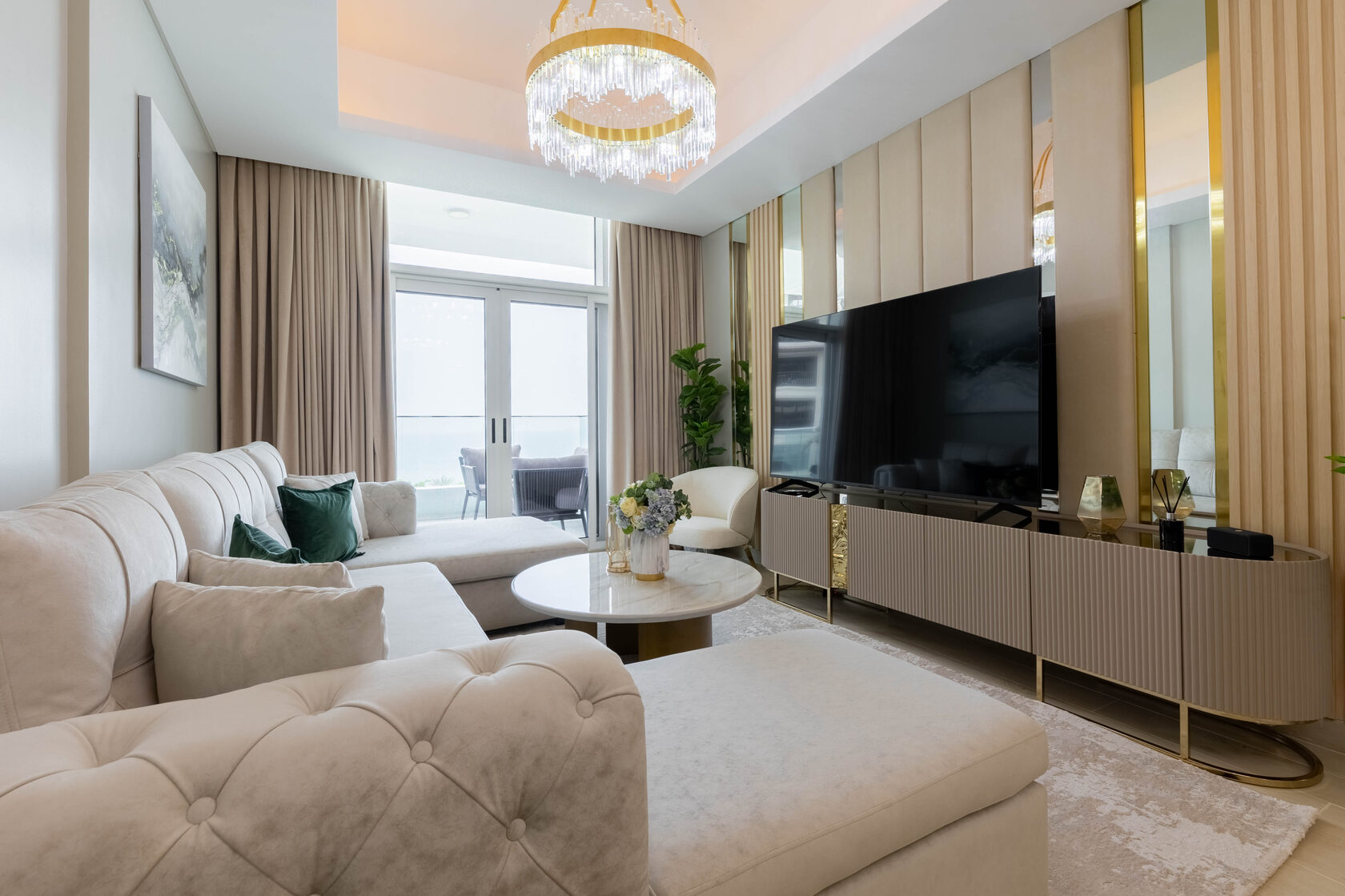 Spacious layout | Sea views | Prime Palm Jumeirah location