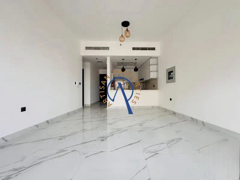 SPACIOUS 2BR | BIG BALCONY | COMMUNITY VIEW