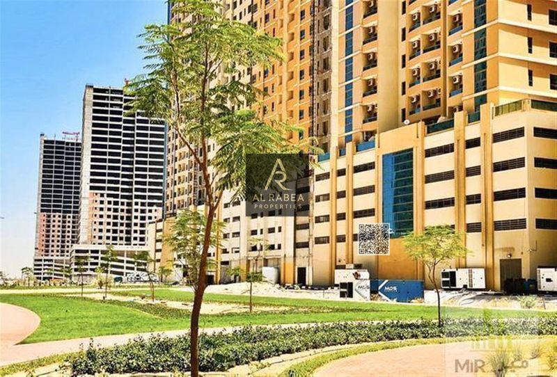An opportunity in Emirates City overlooking the park and Mohammed Bin Zayed Road