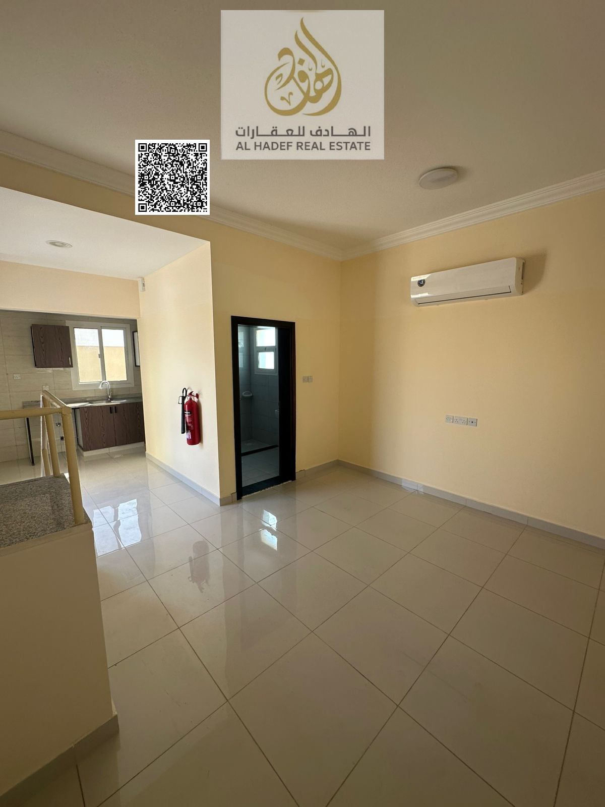 Studio apartment for annual rent, separate kitchen, first occupancy, on the rooftop.