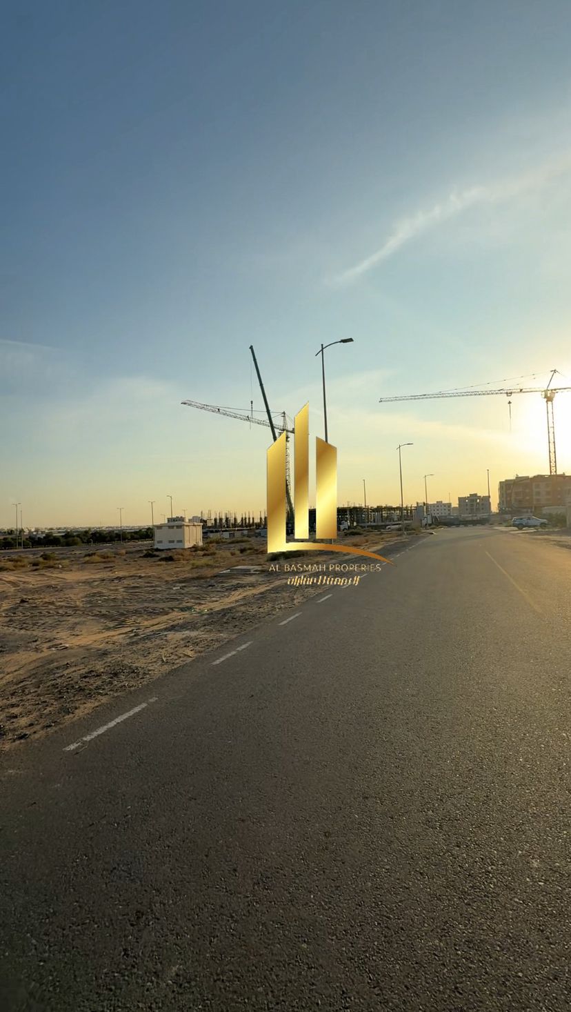 Corner land for sale in the city of Telal, opposite the G+3 route project.