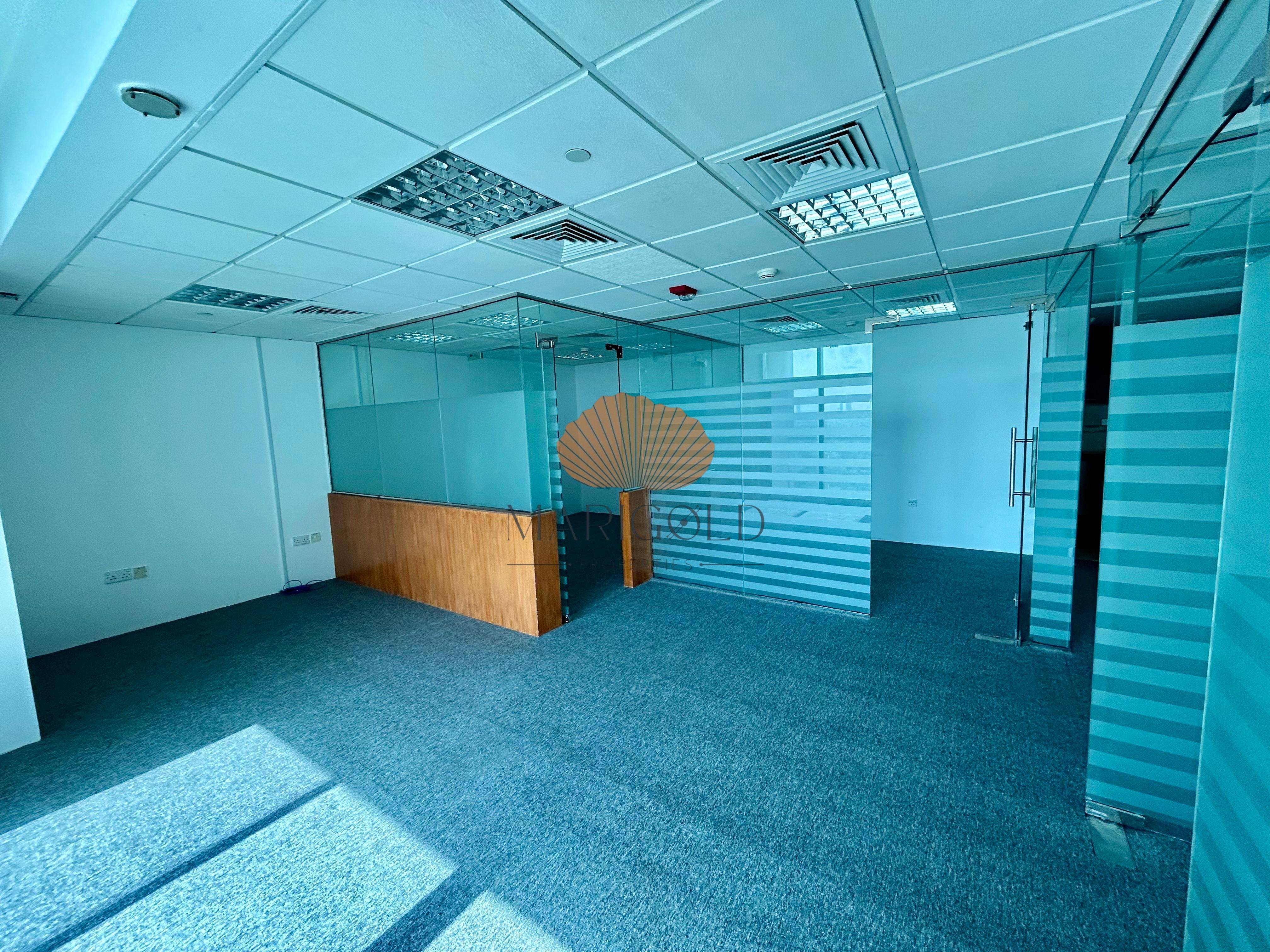 FITTED | WITH GLASS PARTITION | AVAILABLE BY MARCH