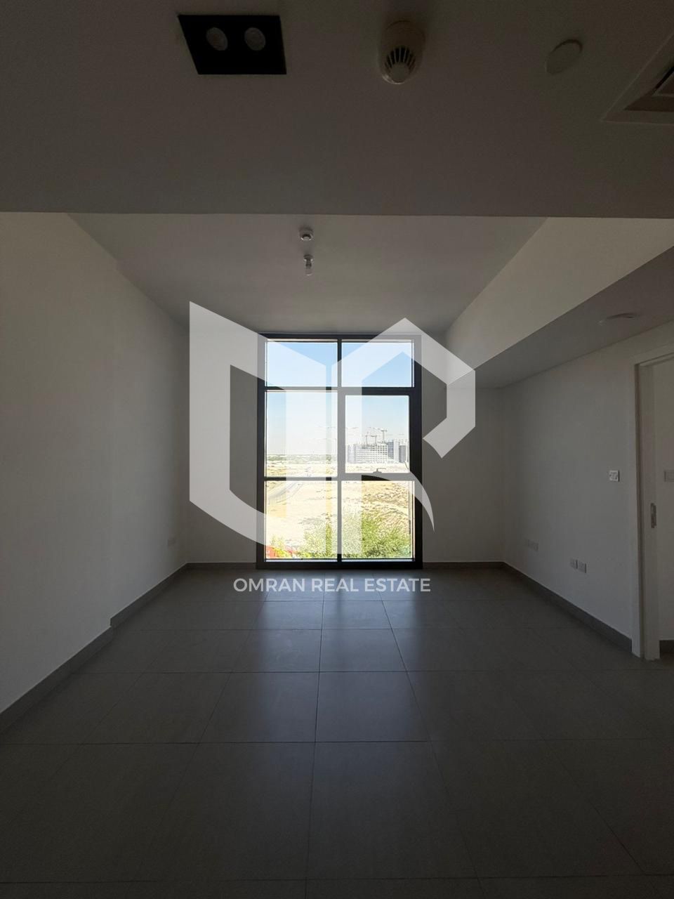 Smart Choice for Living & Investment | Easy-to-Rent 1BR + Living