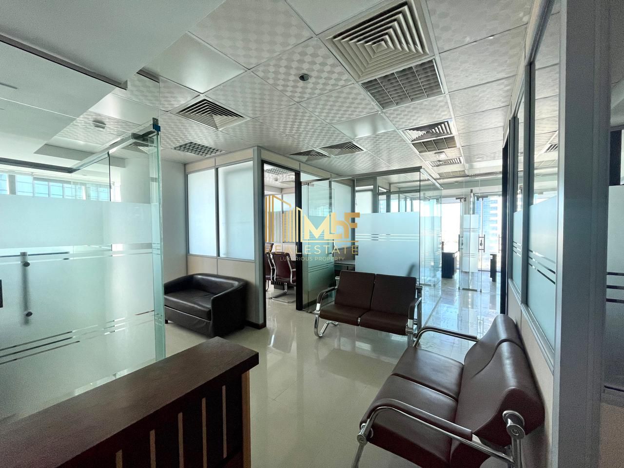 VACANT | CLOSE TO METRO | FURNISHED