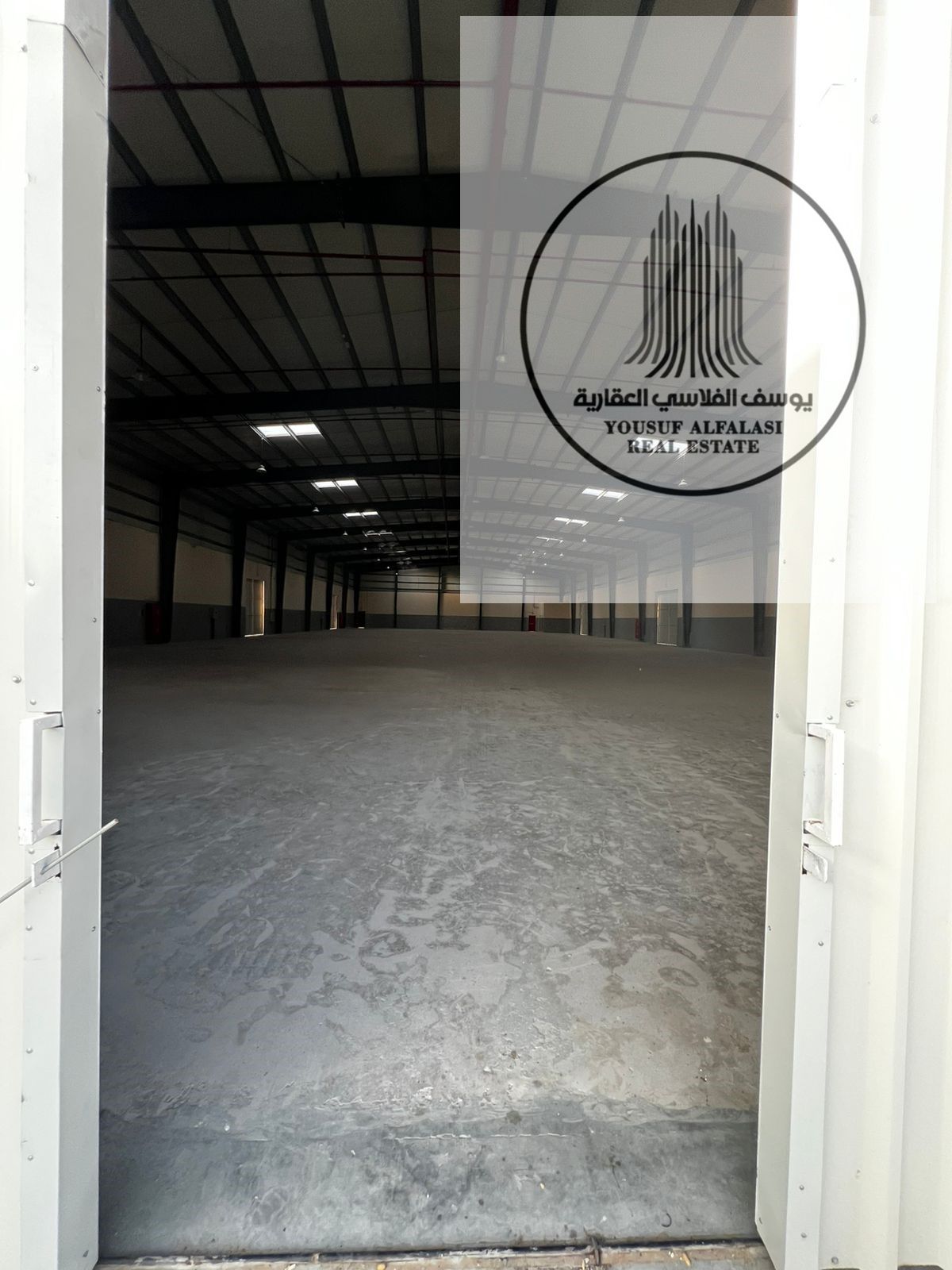 Warehouse for Annual – 25,000 sq. ft | 300 kW Power – Prime Location