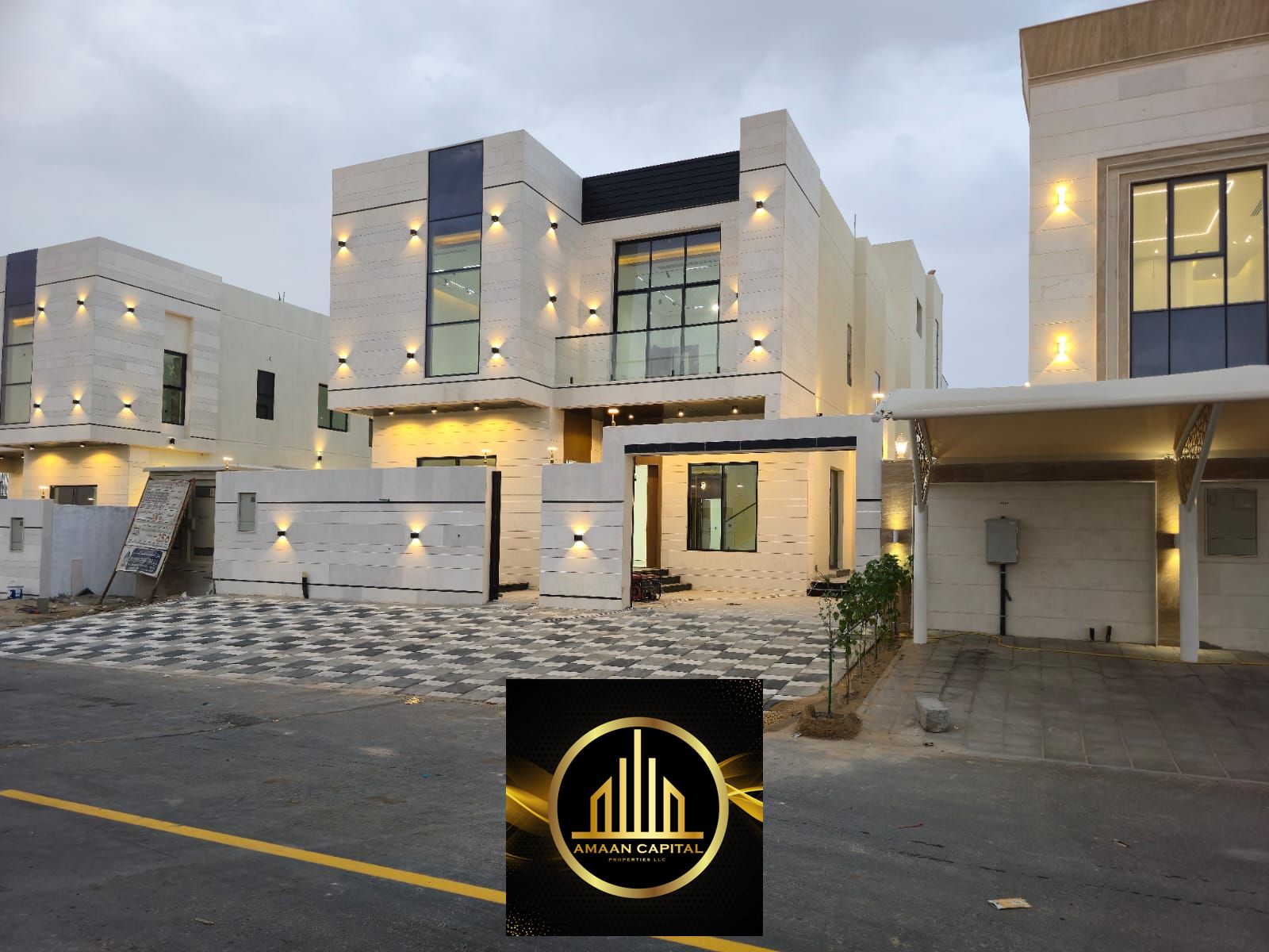 Luxury villa for sale in the Garden Hiliw area, Ajman