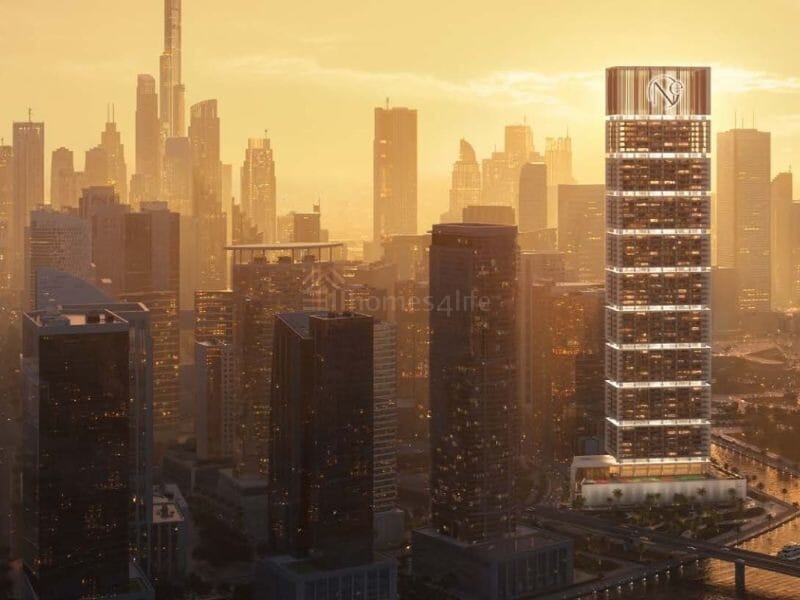 Luxurious Tower | With Pool | Luxe Furnishing