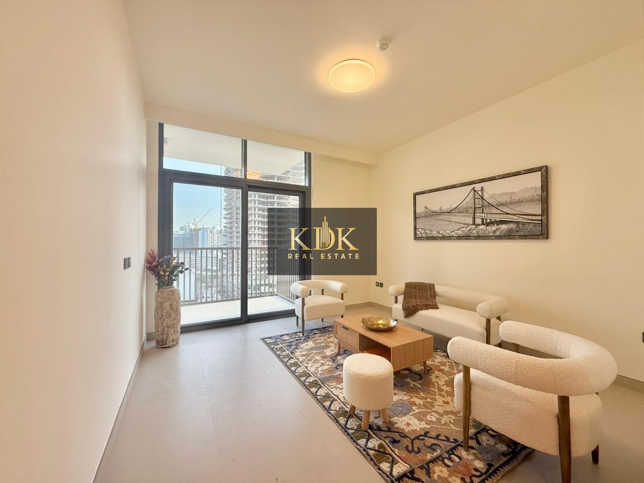 2 BR | Fully Furnished | Sapcious Size | Vacant