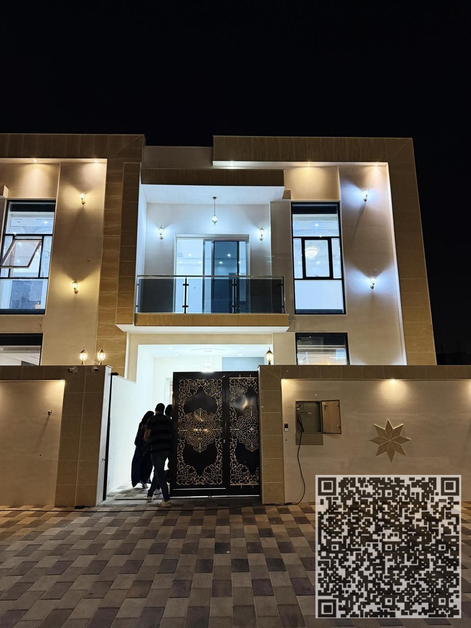 TOWNHOUSE 05 MASTER BEDROOM AVIALABLE FOR RENT IN YASMEEN AJMAN