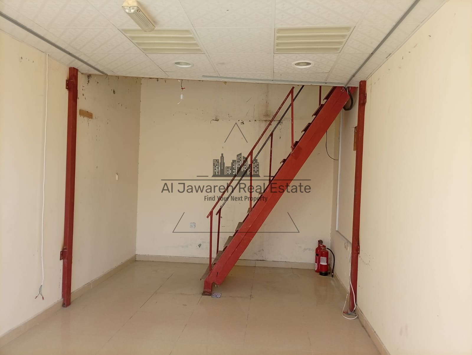 Shop for rent in Al Raqqa area of Umm Al Quwain