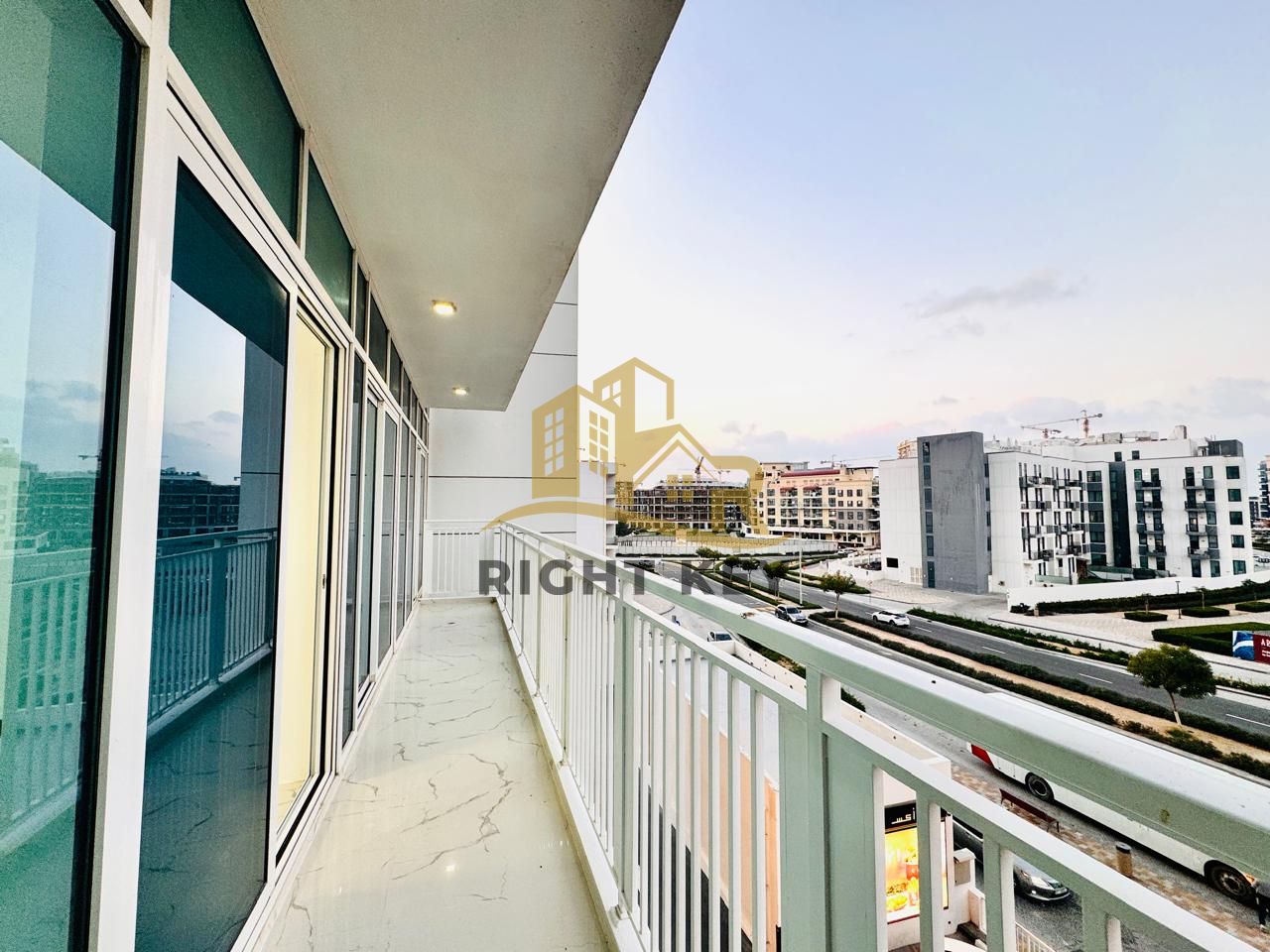 NO COMMISSION/ HIGHER FLOOR/OPEN VIEW/2BHK/ 115K