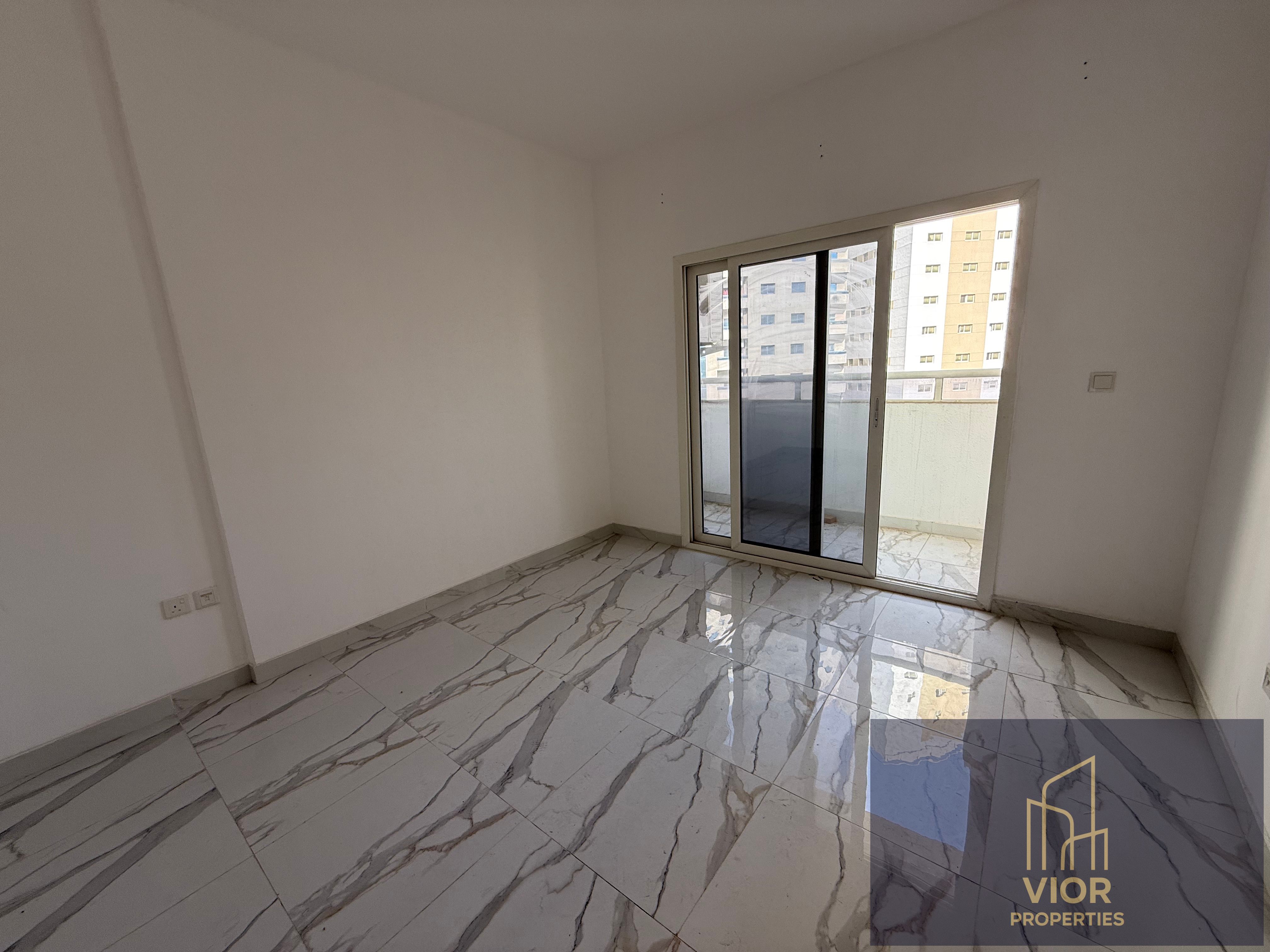 1 BHK BRAND NEW BUILDING!! NO CASH DEPOSIT!! FREE MAINTENANCE