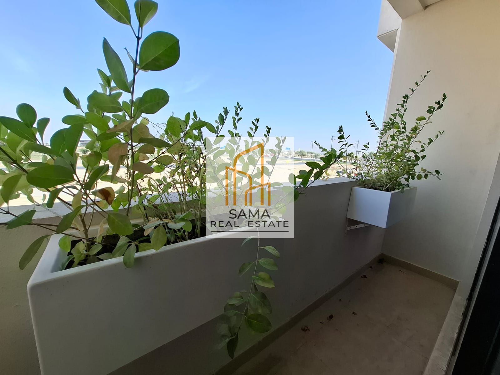 BRAND NEW 1/BHK WITH BALCONY ONLY 45K AREA IN ZAHIA
