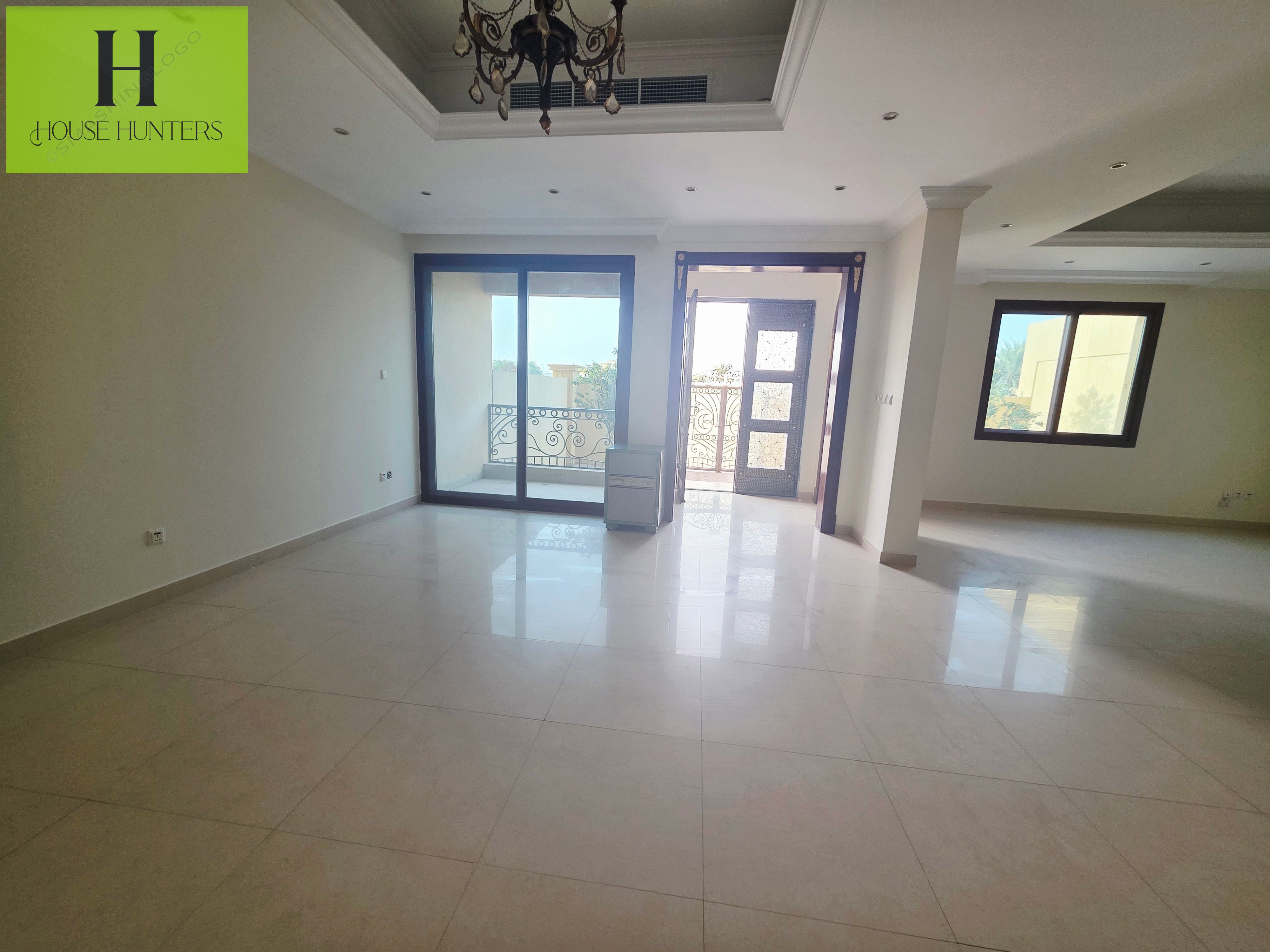 Spacious 4BR Villa Al Falaj Sharjah