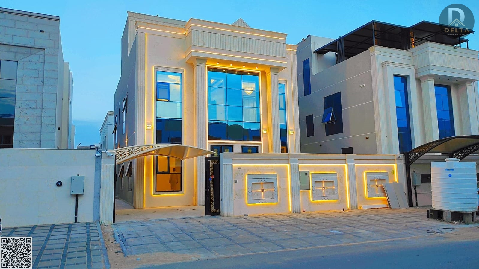 For Sale: A luxurious, ready-to-move-in villa in one of the best locations in Al-Haliyo 2, featuring a modern design, spacious living areas, a distinc