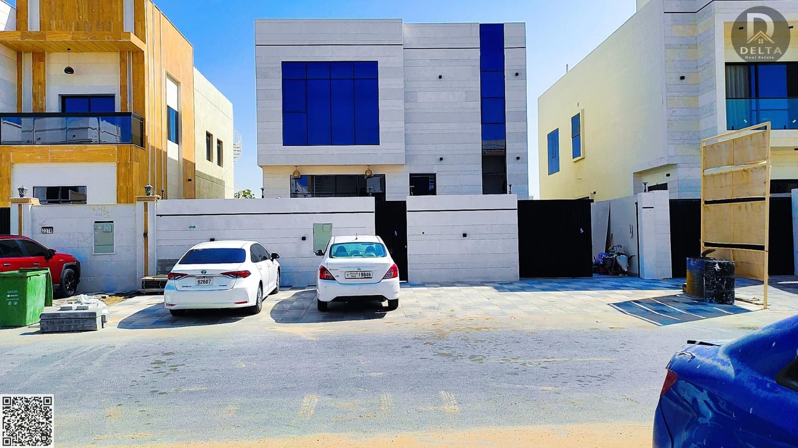For sale: A modern villa in Al Helio 2 area. The villa consists of 4 master bedrooms, a majlis (formal sitting room), a living room, and a master kitc