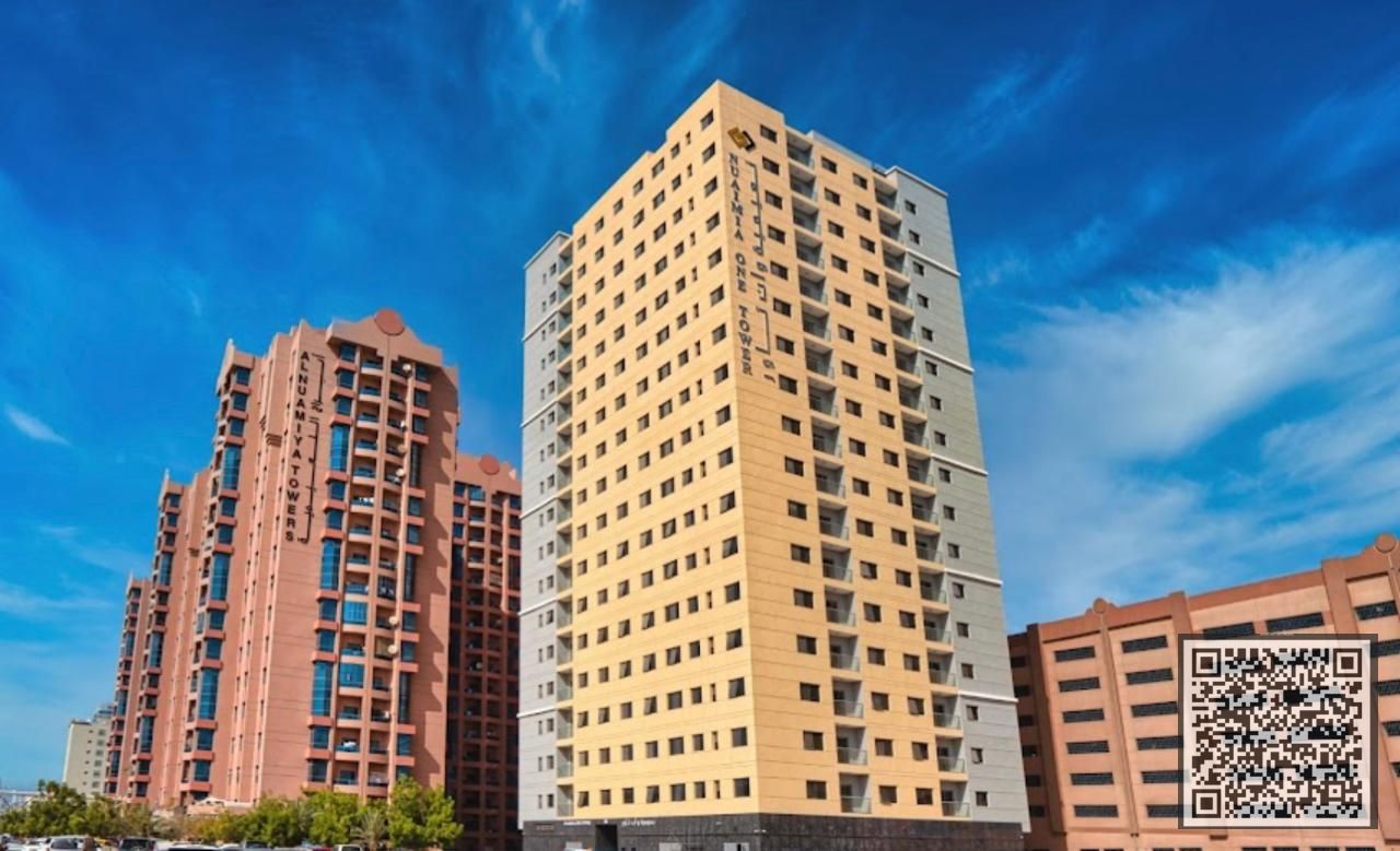 1BHK FOR SALE NUAMIYA ONE TOWER READY TO TRANSFER PAY DOWN PAYMENT 280000 AED ONLY.