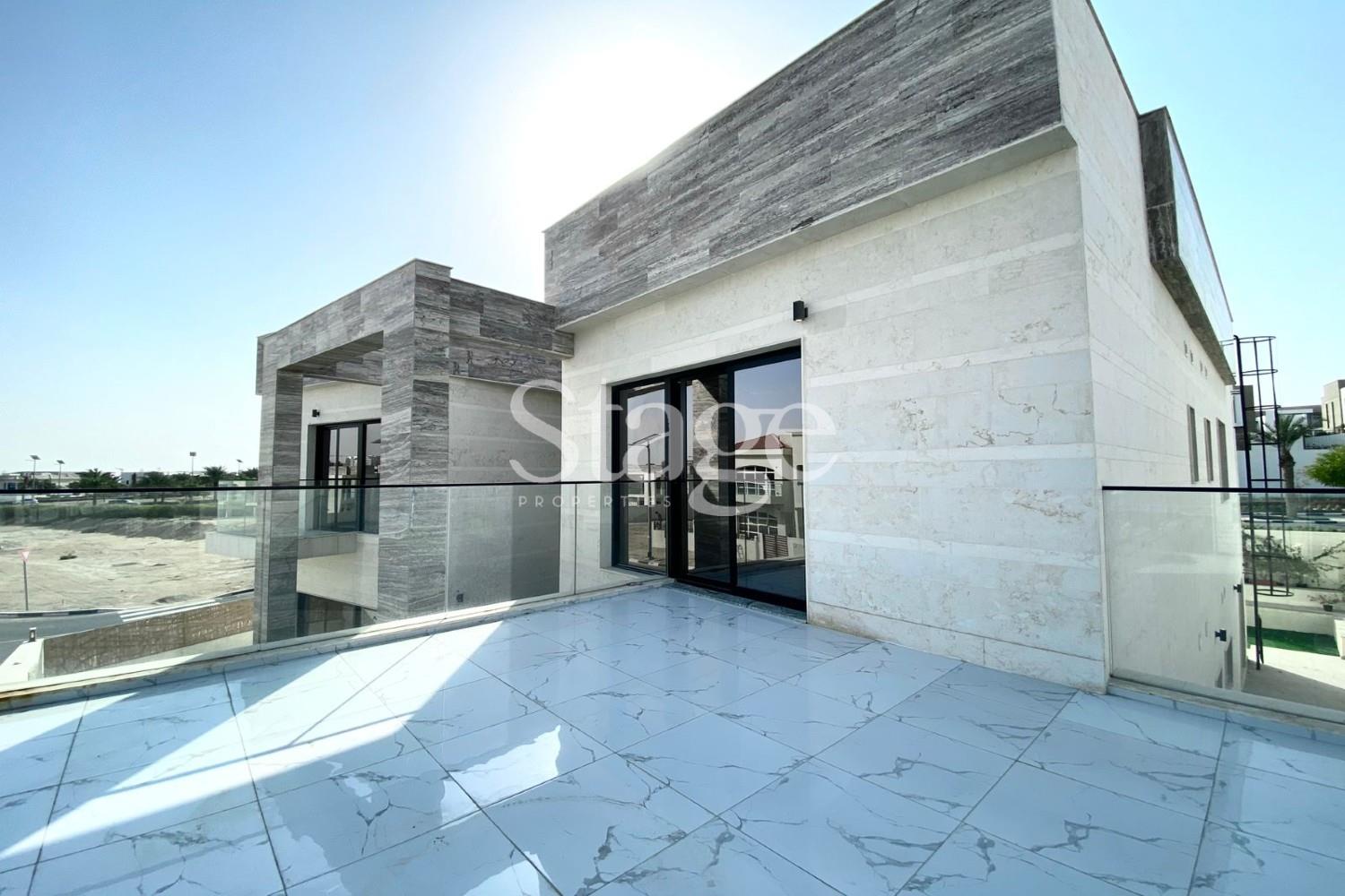Private Villa | Swimming Pool | Garage | Vacant