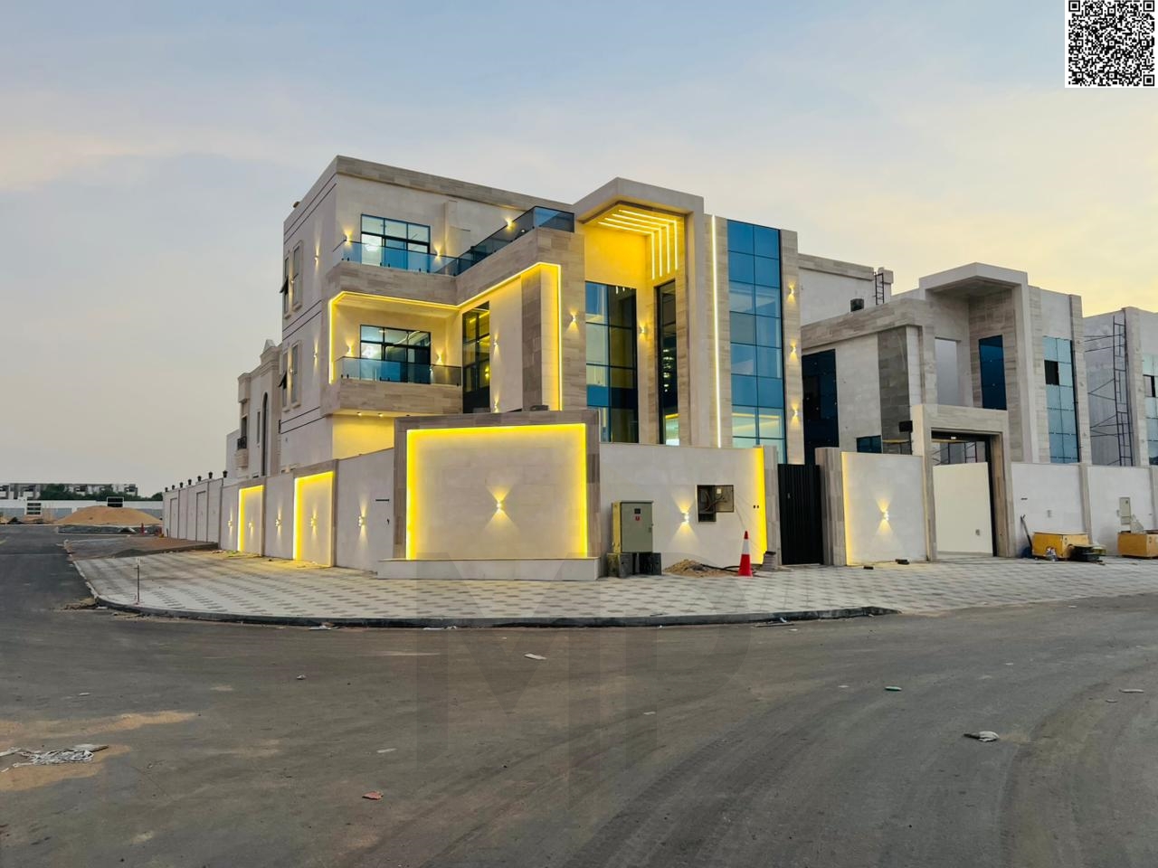 Own your dream villa in the heart of Ajman, close to all services, including registration fees, air conditioning, electricity, and water.