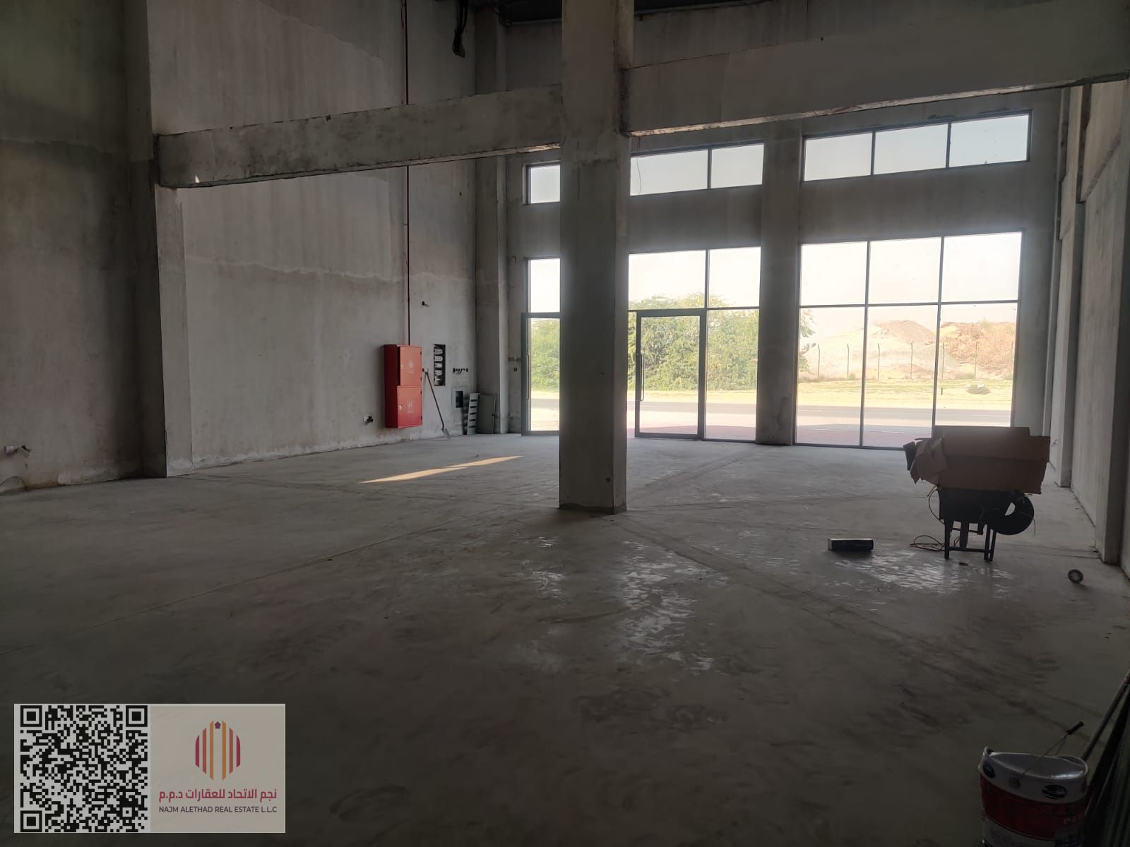 New Showroom – First Occupancy with direct frontage on a main public road, offering excellent visibility and easy access for both customers and suppli