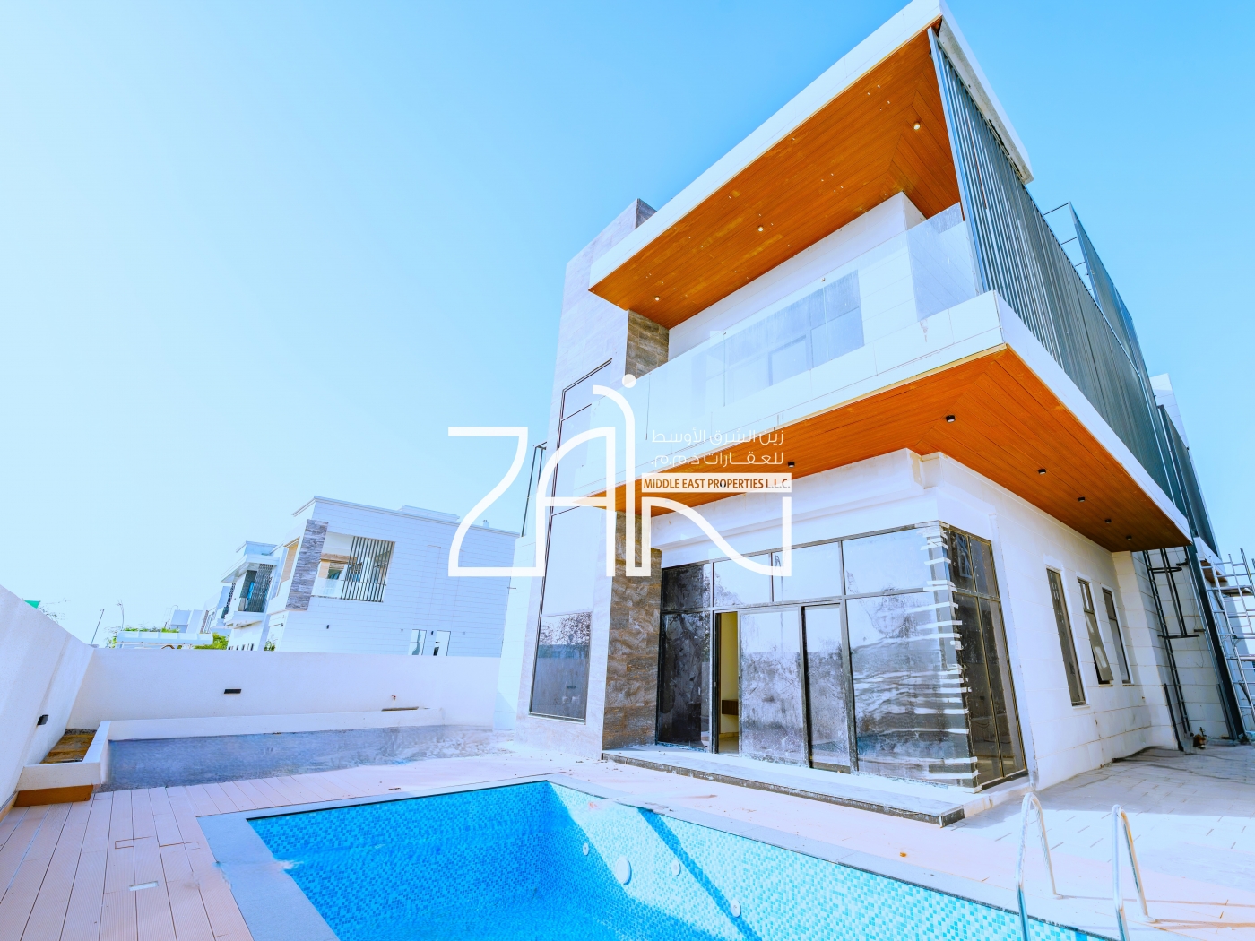 Single Row Semi Corner|Private Pool|Modern Layout