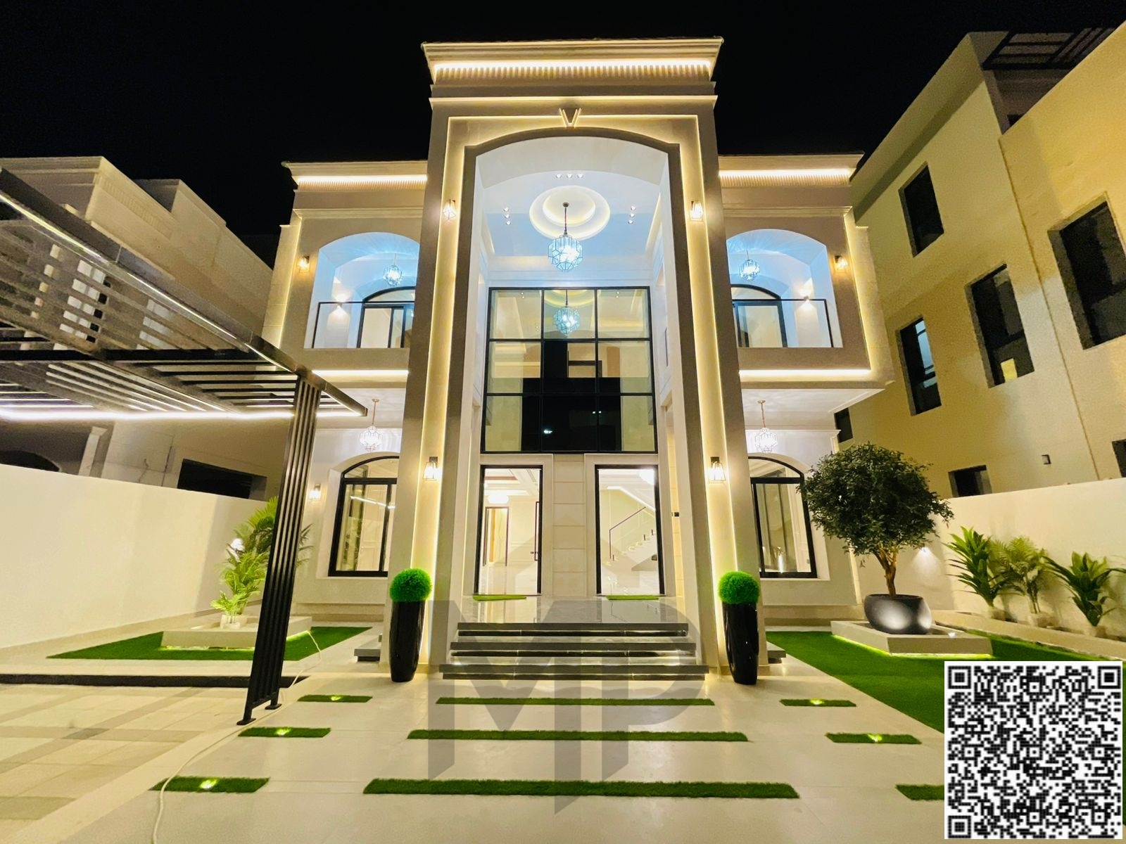 A distinctive classic villa for sale – two floors and a rooftop with central air conditioning. Strategically located directly on Sheikh Mohammed Bin Z