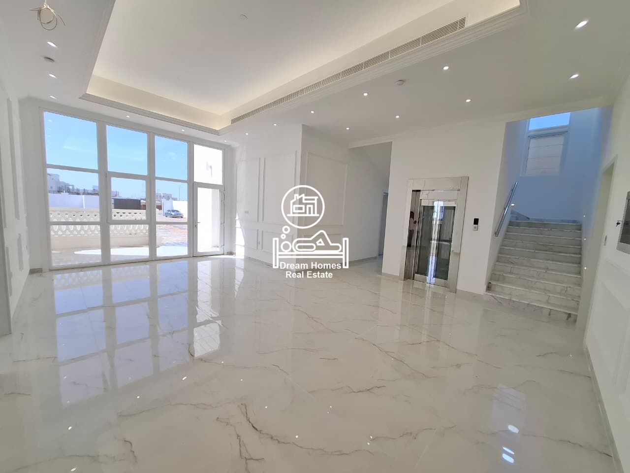 Brand New Luxury 7-bed villa in Khalifa city