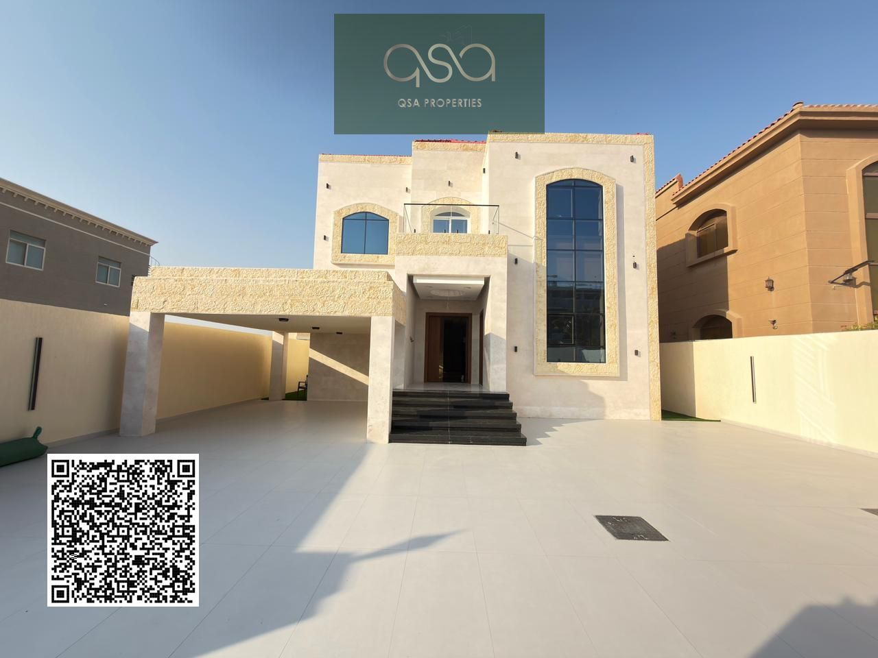 A villa designed to be the epitome of absolute luxury. 100% freehold ownership for all nationalities and inheritable. A soaring facade and excellent l