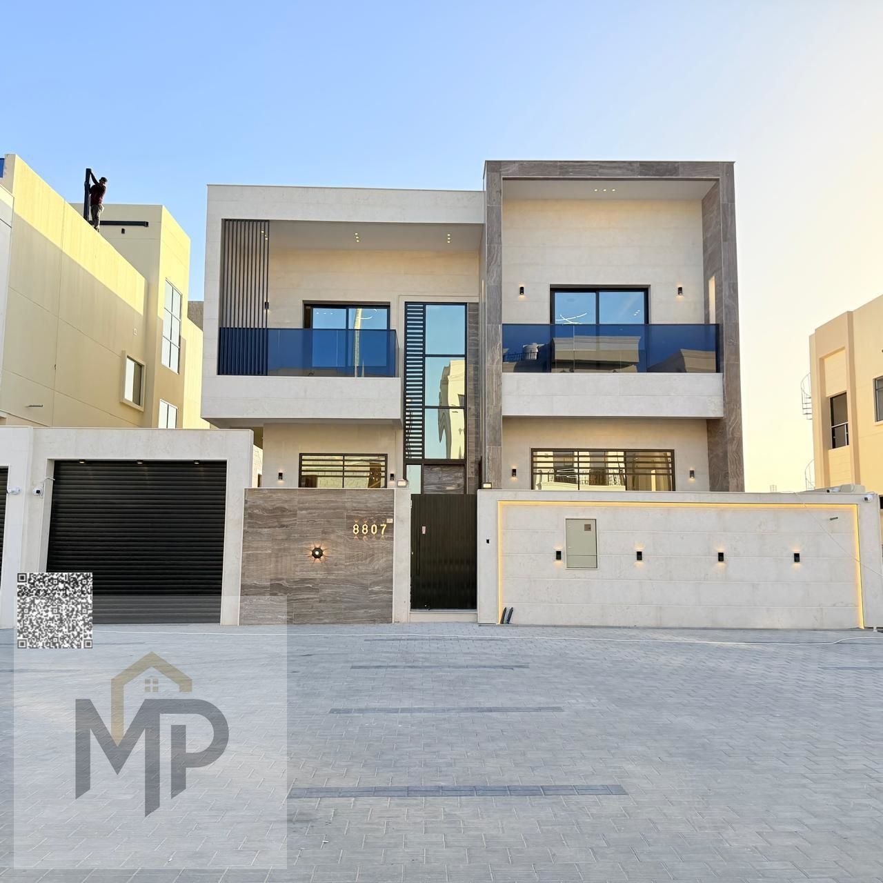 Luxury villa for sale at a reasonable and negotiable price. High-quality finishes, modern style, prime location close to all commercial services and S