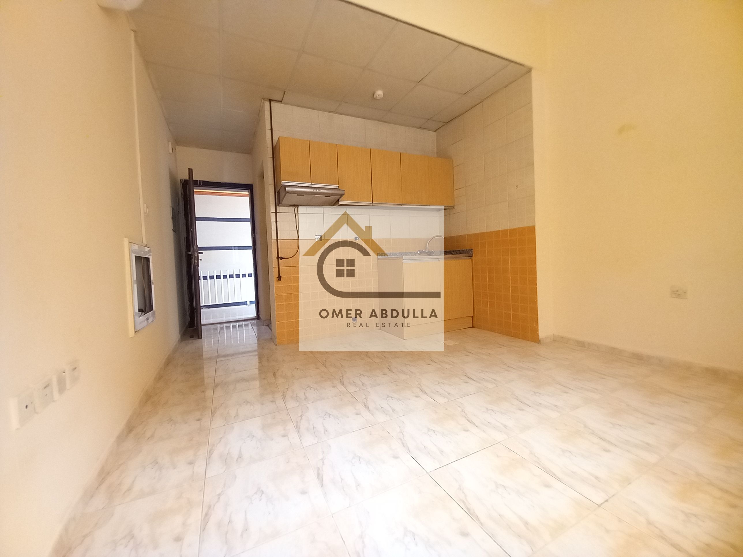 Glamour Studio for family | Central Ac | just in 19k in Muwaileh