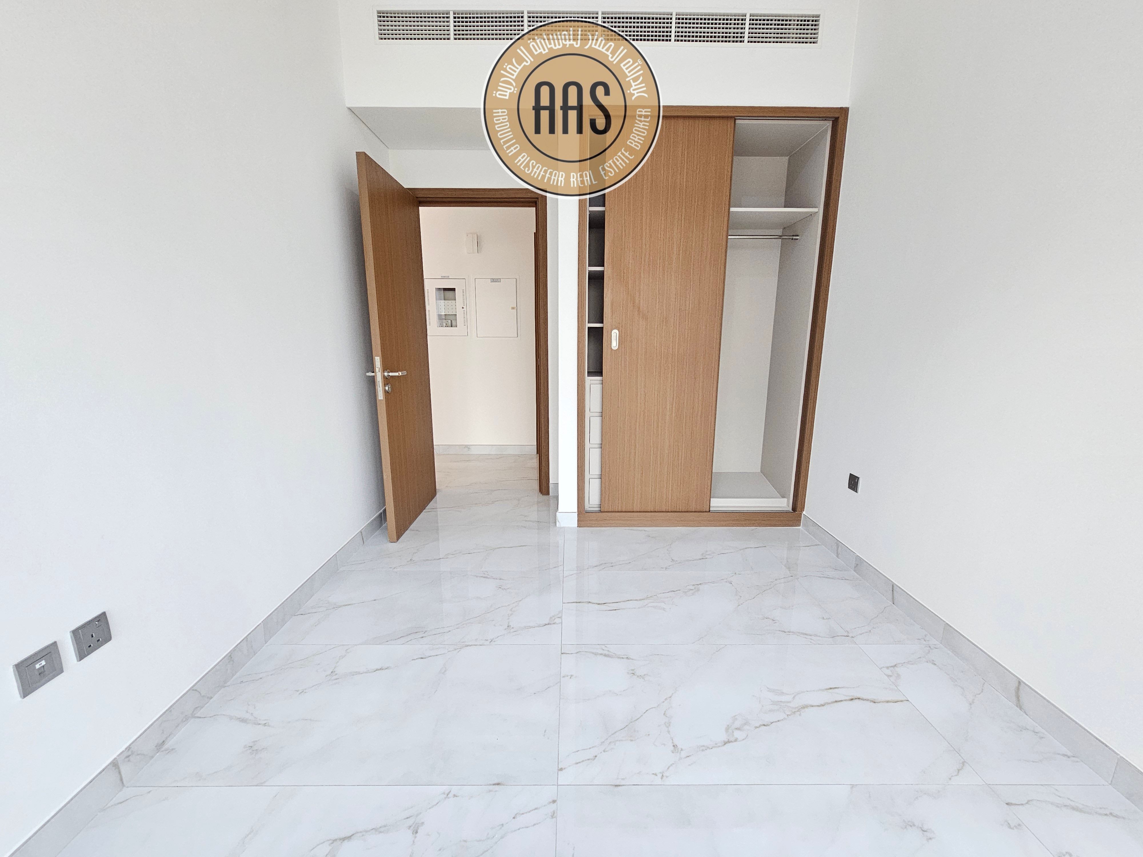 BRAND NEW BUILDING OPEN LUXURY 1BHK WITH CHILLER FREE