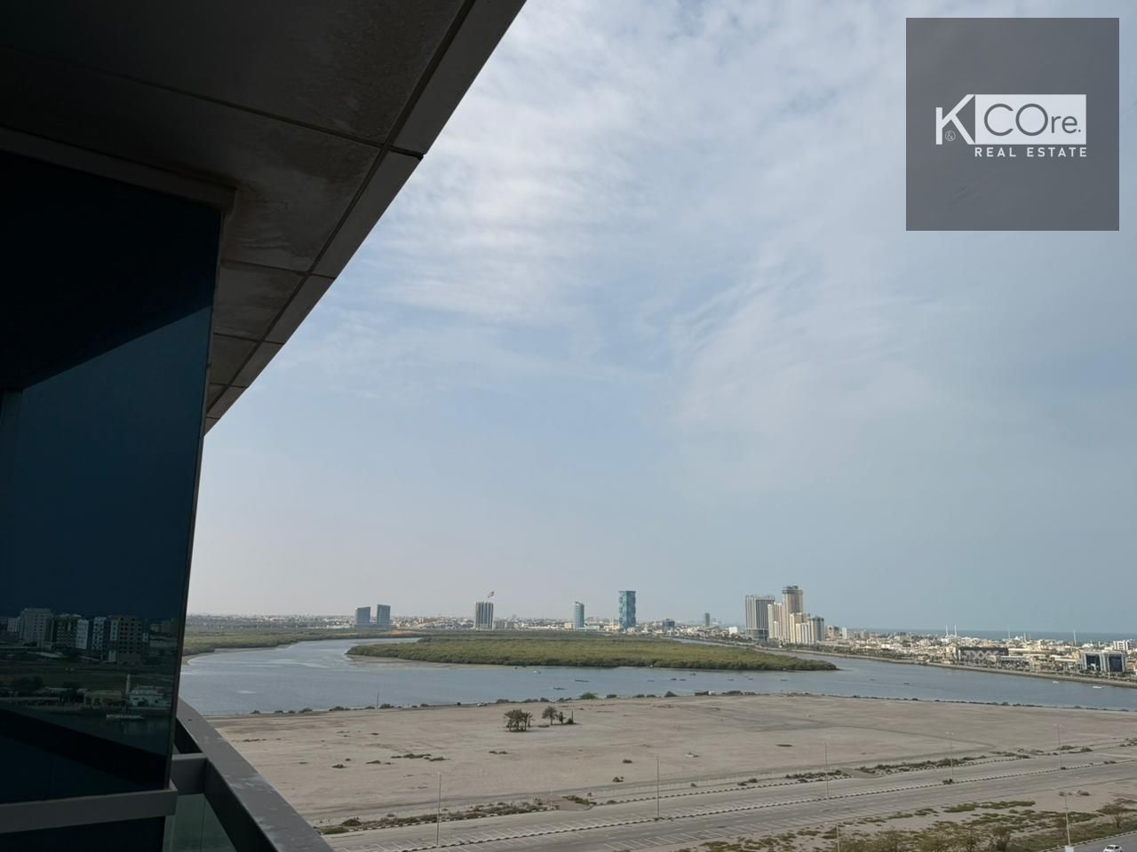 Fully Upgraded 1BR | Stunning Ocean View