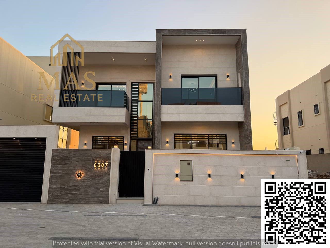 At a prime price and location, a luxurious villa with super deluxe finishing is for sale. Enjoy easy monthly installments and freehold ownership for a