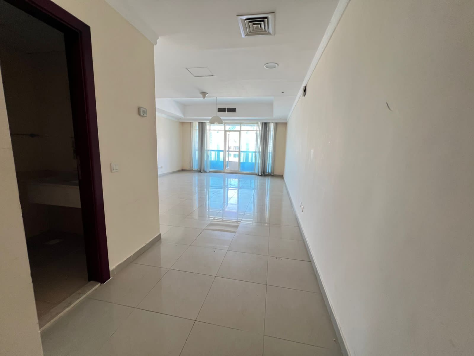 3 Bedroom Apartment for Rent in Al Taawun – Prime Location near D2D & Al Wahda Street, Free Parking & Gym Included