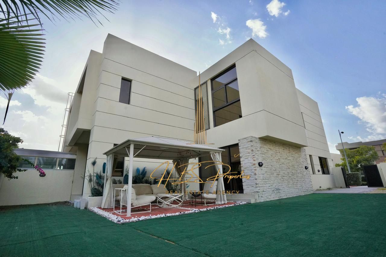 Stunning 4 Bedroom Twin Villa | Fully Furnished & Upgraded | Park & Golf View