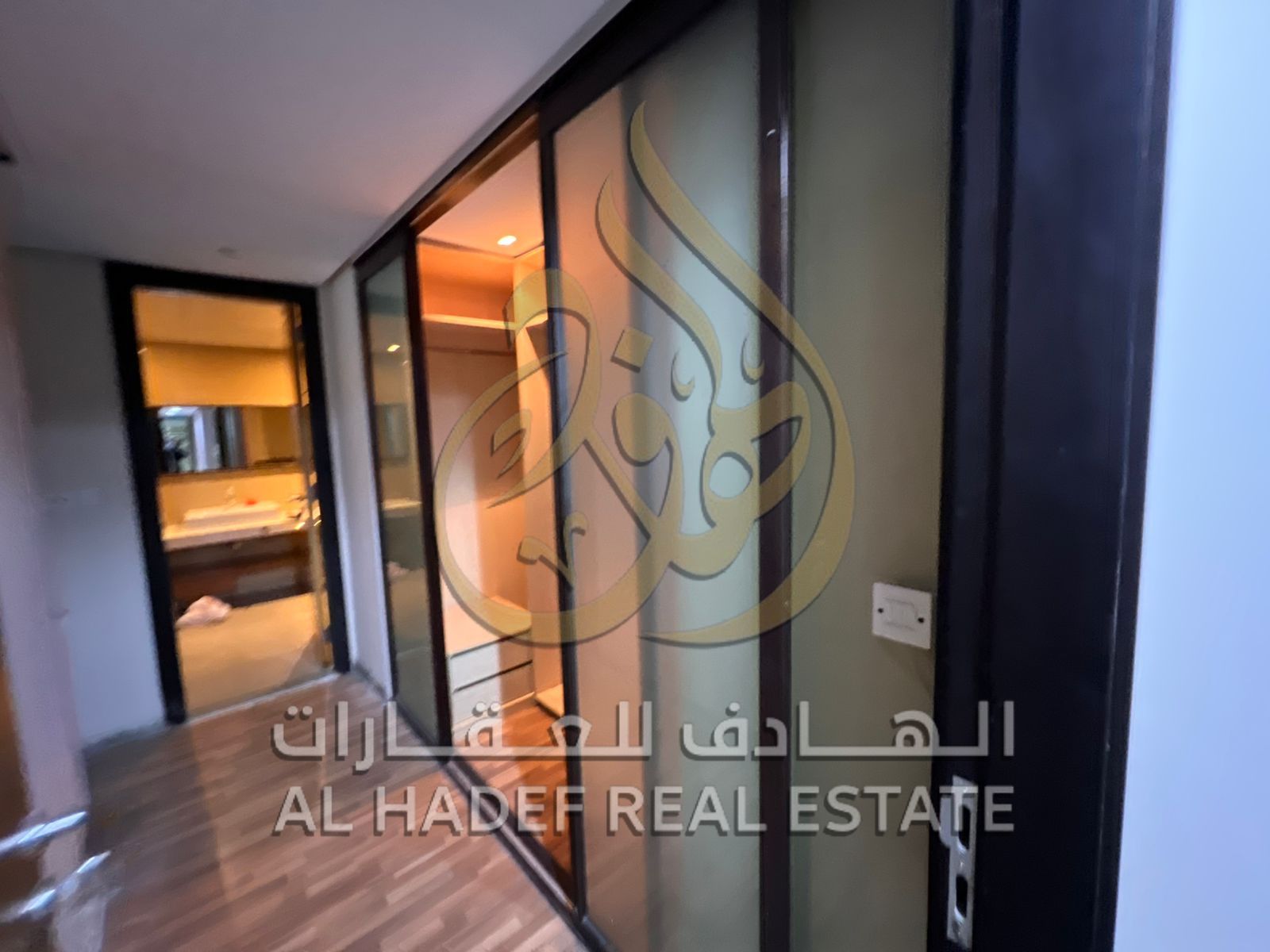 Luxury Apartment for Rent – Al Majaz 3, Sharjah Full Panoramic Sea & Khalid Lake View