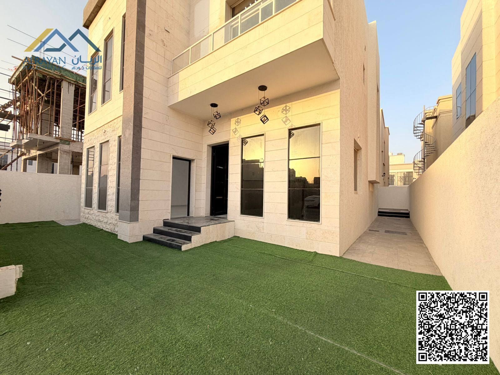 Luxury villa for rent in Ajman, Al Zahia, with super deluxe finishing . The villa is in an excellent location, 12 minutes from Al Yasmin Park, on